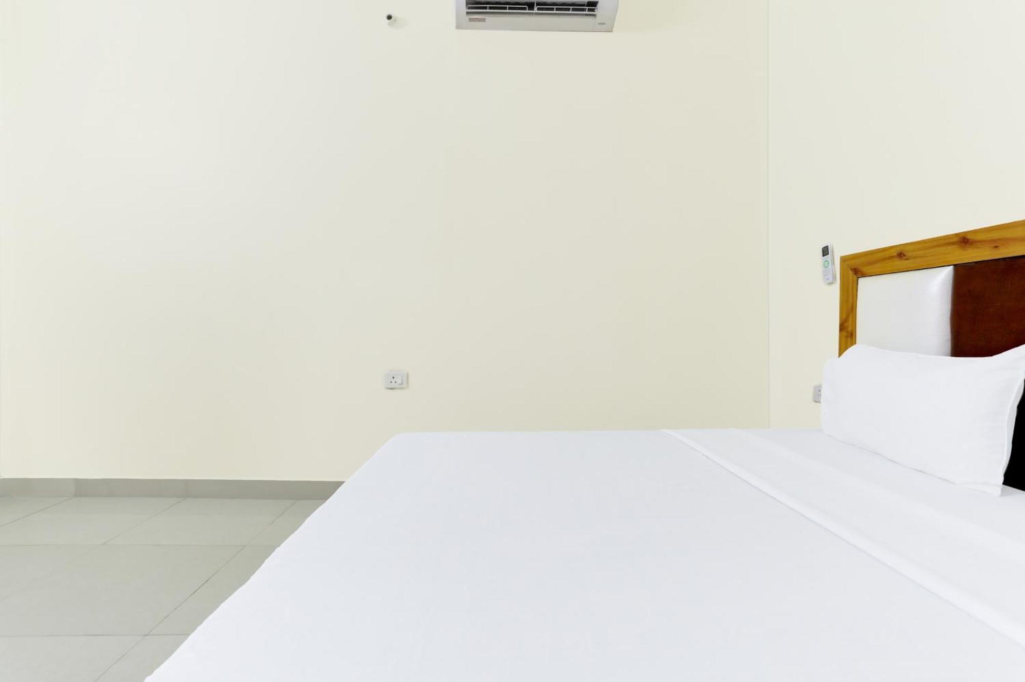 Hotel O Blu Moon Ghaziabad Zewnętrze zdjęcie
