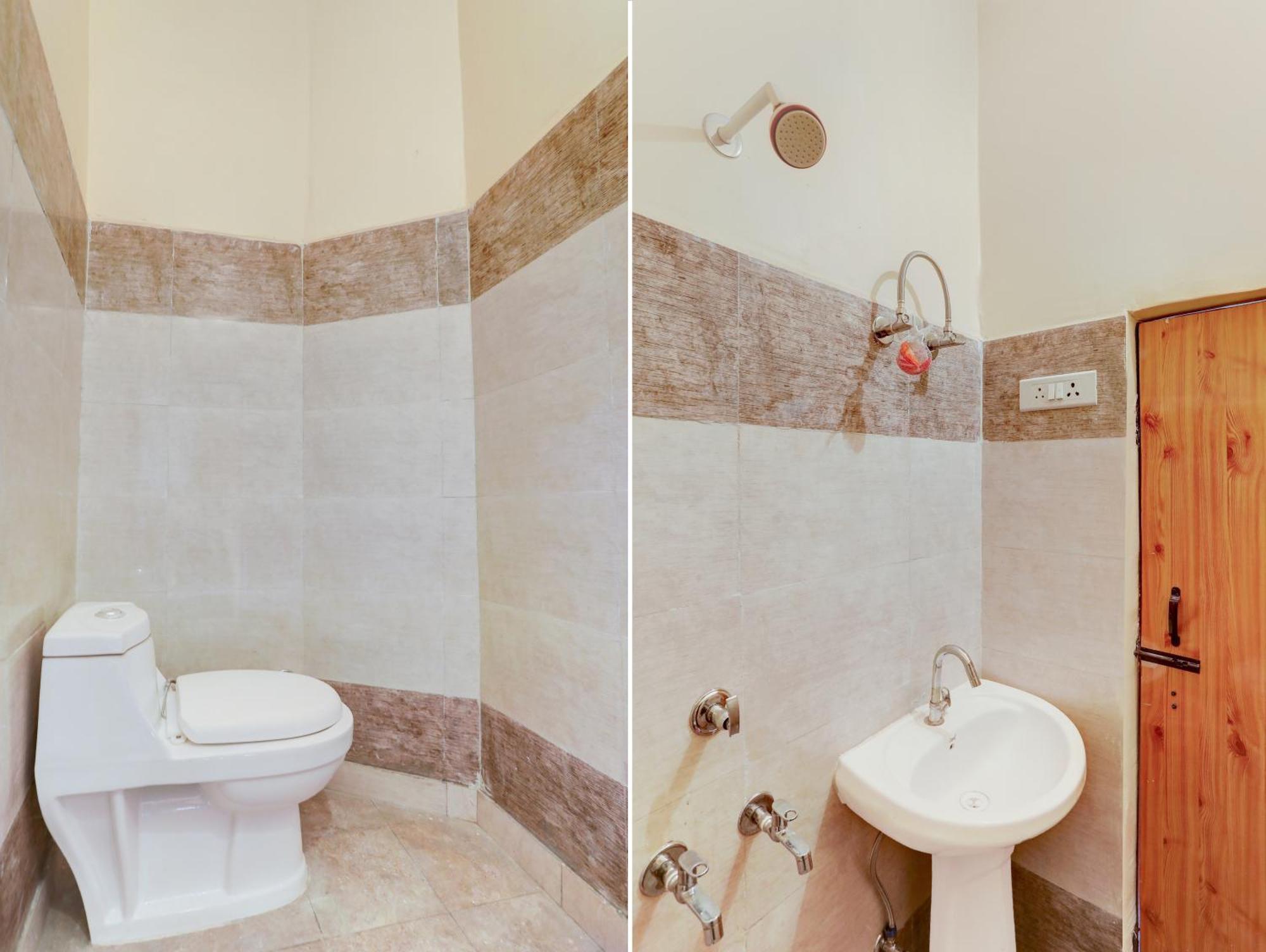 Hotel O Blu Moon Ghaziabad Zewnętrze zdjęcie